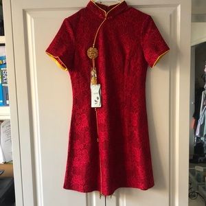 Traditional Red Short Cheongsam Qipao Dress Lace with Gold Accents Size L